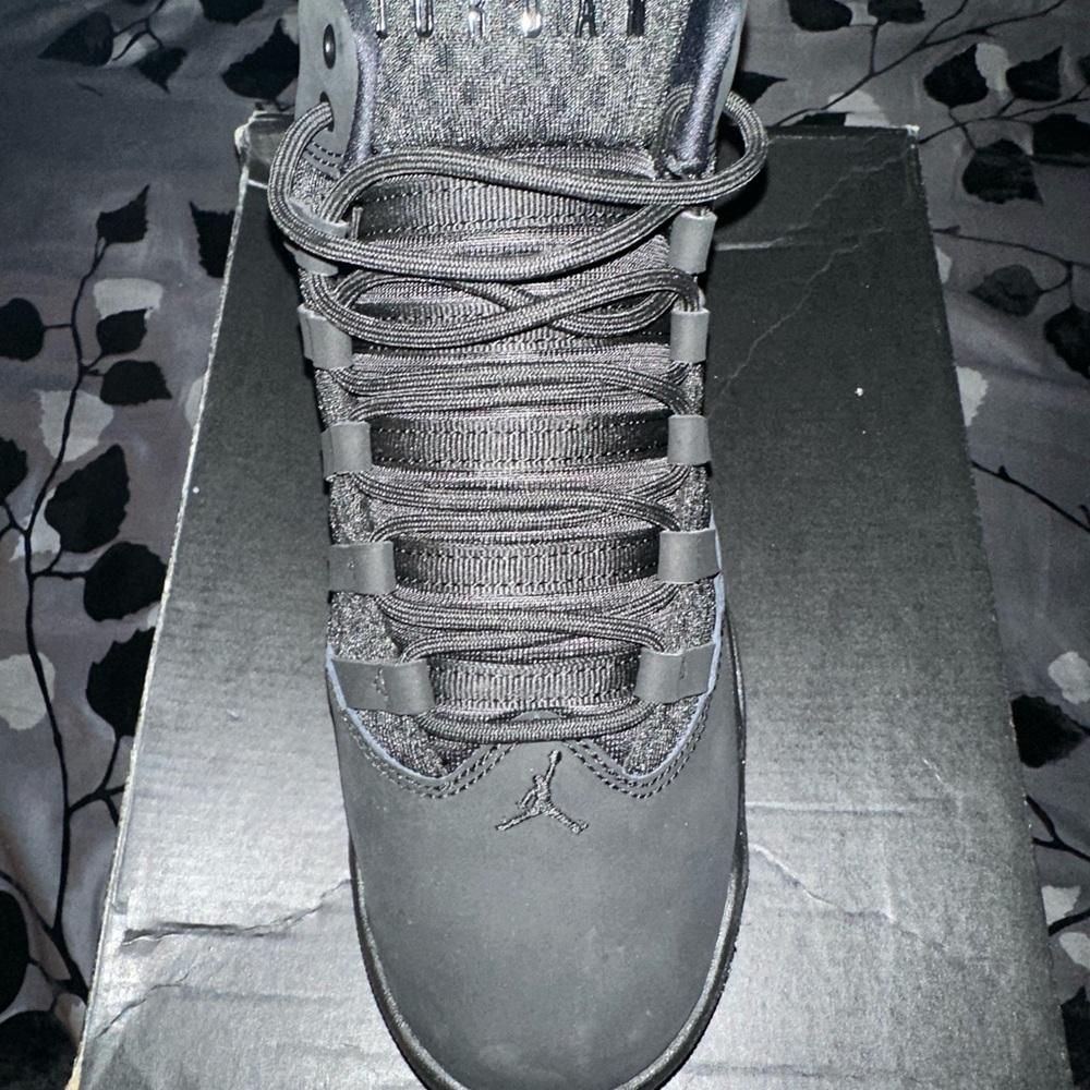 Nike Air Jordan, Jordan Max Aura (GS), Size 7Y